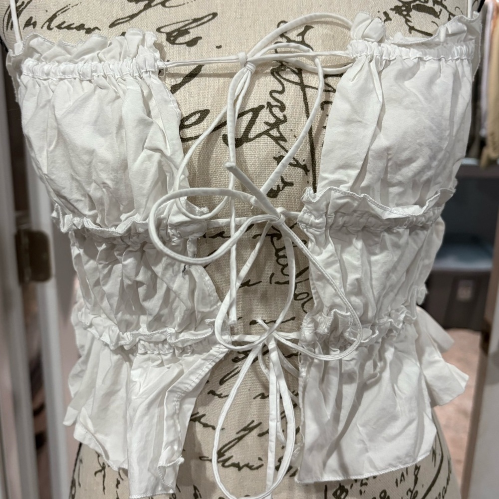 Zara White Lace-Up Ruffled Crop Top - Picture 2 of 6